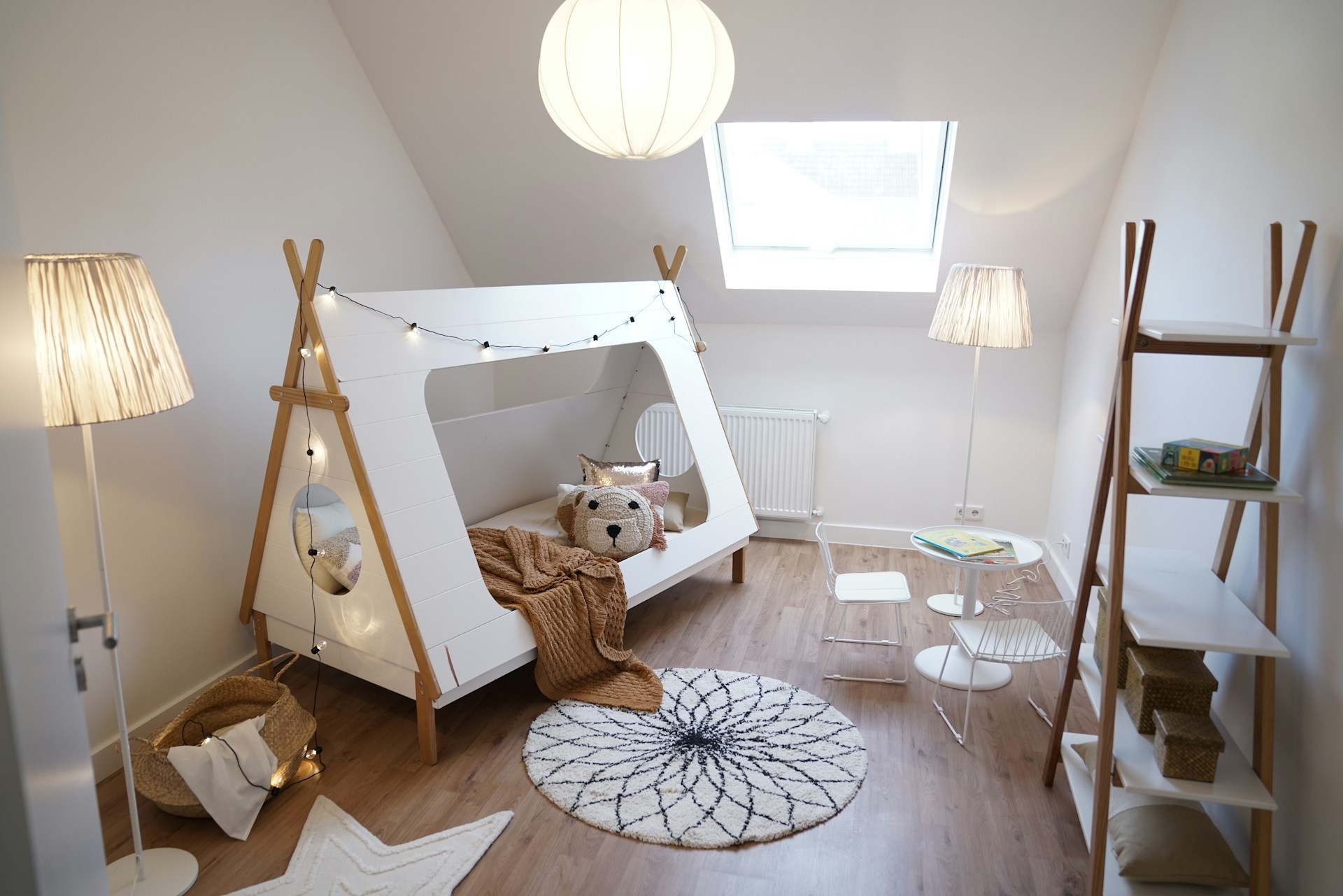 Bénéficiez des prix raisonnables pour acheter un lit enfant original