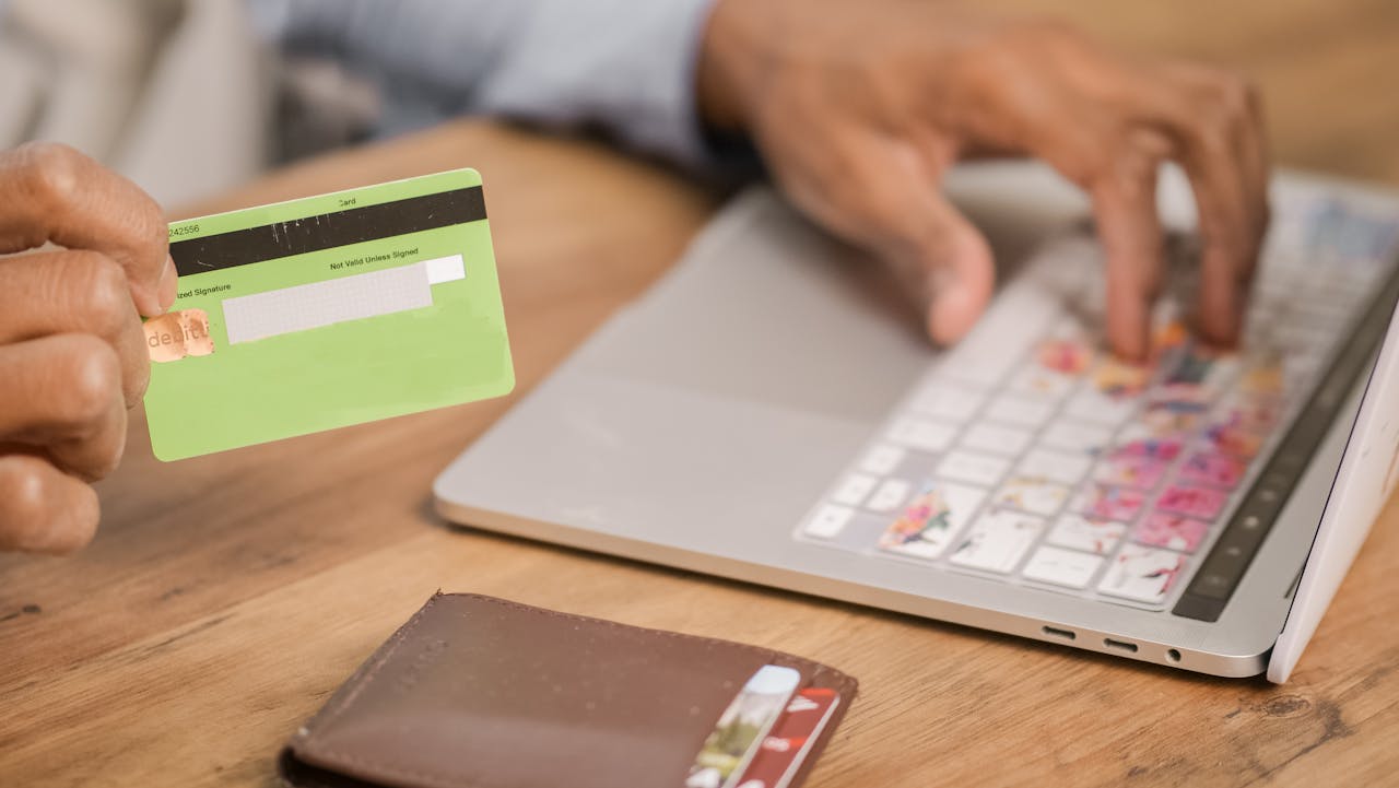 Envie d'en savoir plus sur le rachat de crédit ? Rendez-vous sur forumrachatdecredit.com